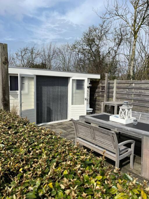 Chalet + Tiny House Nabij Strand Petten Εξωτερικό φωτογραφία