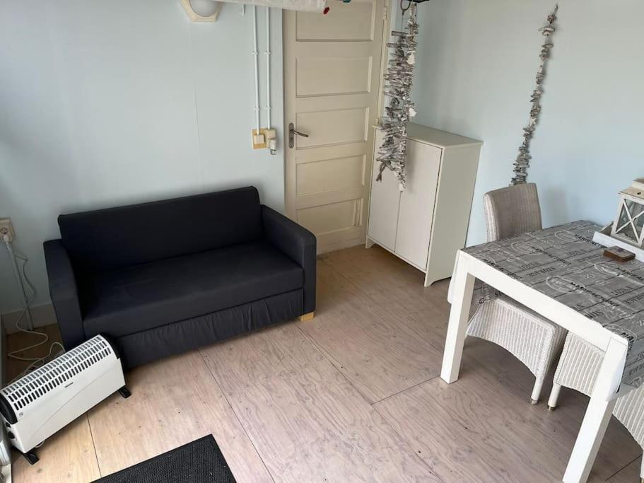 Chalet + Tiny House Nabij Strand Petten Εξωτερικό φωτογραφία
