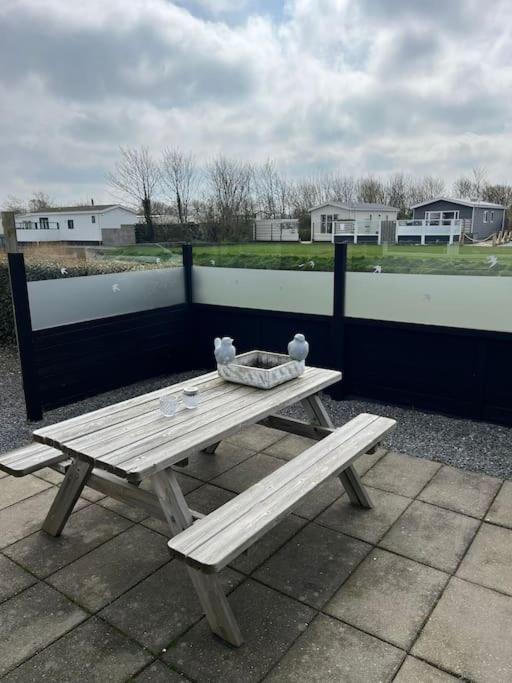 Chalet + Tiny House Nabij Strand Petten Εξωτερικό φωτογραφία